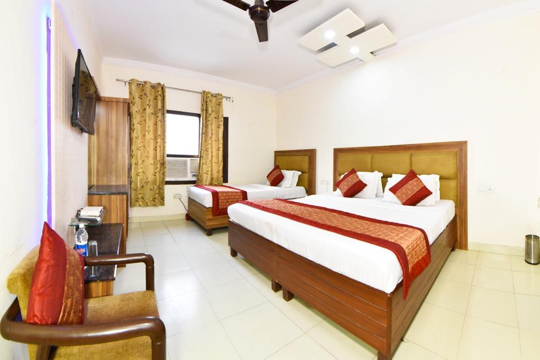Hotel B-Comfort Amritsar Luaran gambar