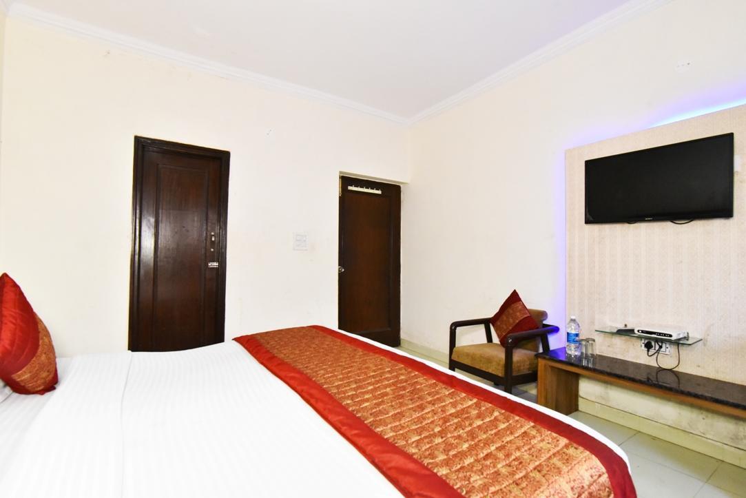 Hotel B-Comfort Amritsar Luaran gambar