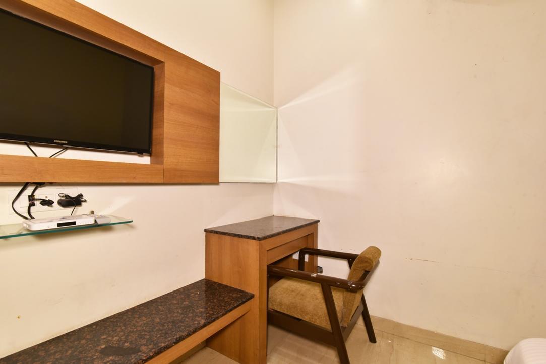 Hotel B-Comfort Amritsar Luaran gambar