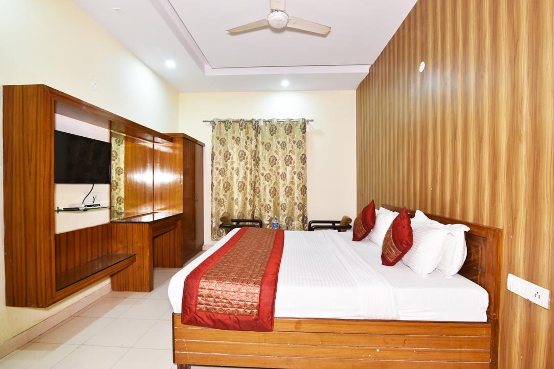 Hotel B-Comfort Amritsar Luaran gambar