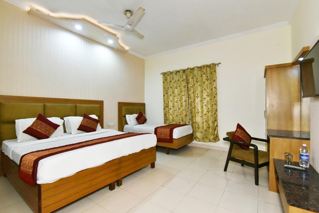 Hotel B-Comfort Amritsar Luaran gambar